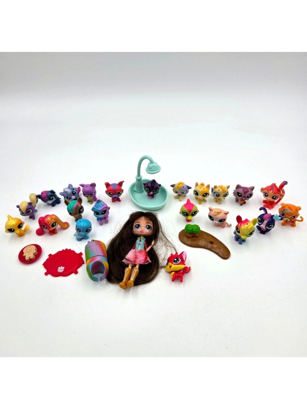 Littlest Pet Shop Toy Lot Of 29 Prism Highhoof #26 Saffron Flutterdust #4 Read